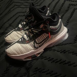 Nike Air Zoom GT Jump Black and Silver Athletic Shoes